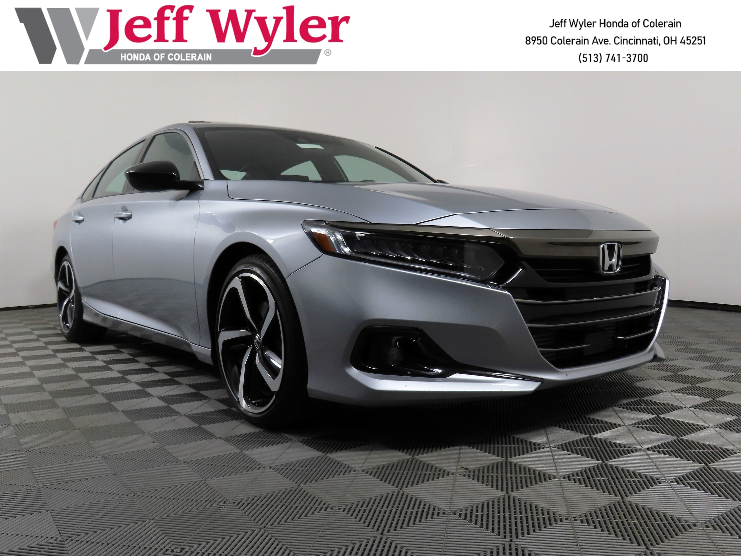 2021 Honda Accord Sport's photo