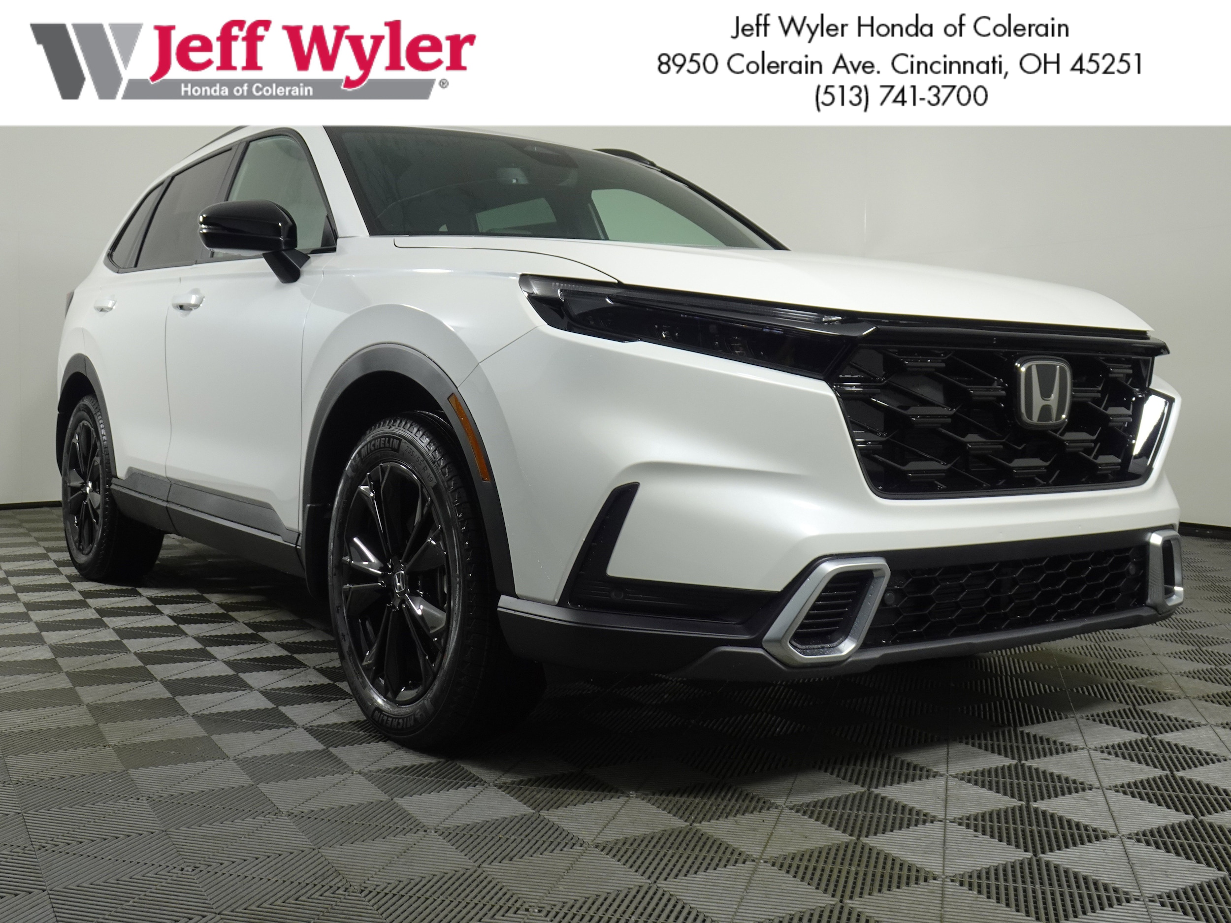 2026 Honda CR-V Hybrid Sport Touring AWD's photo