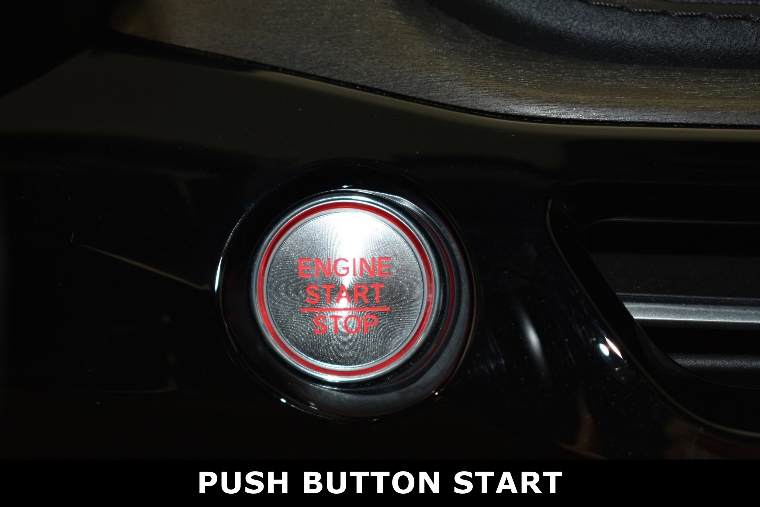 2024 Acura MDX SH-AWD Advance photo 3