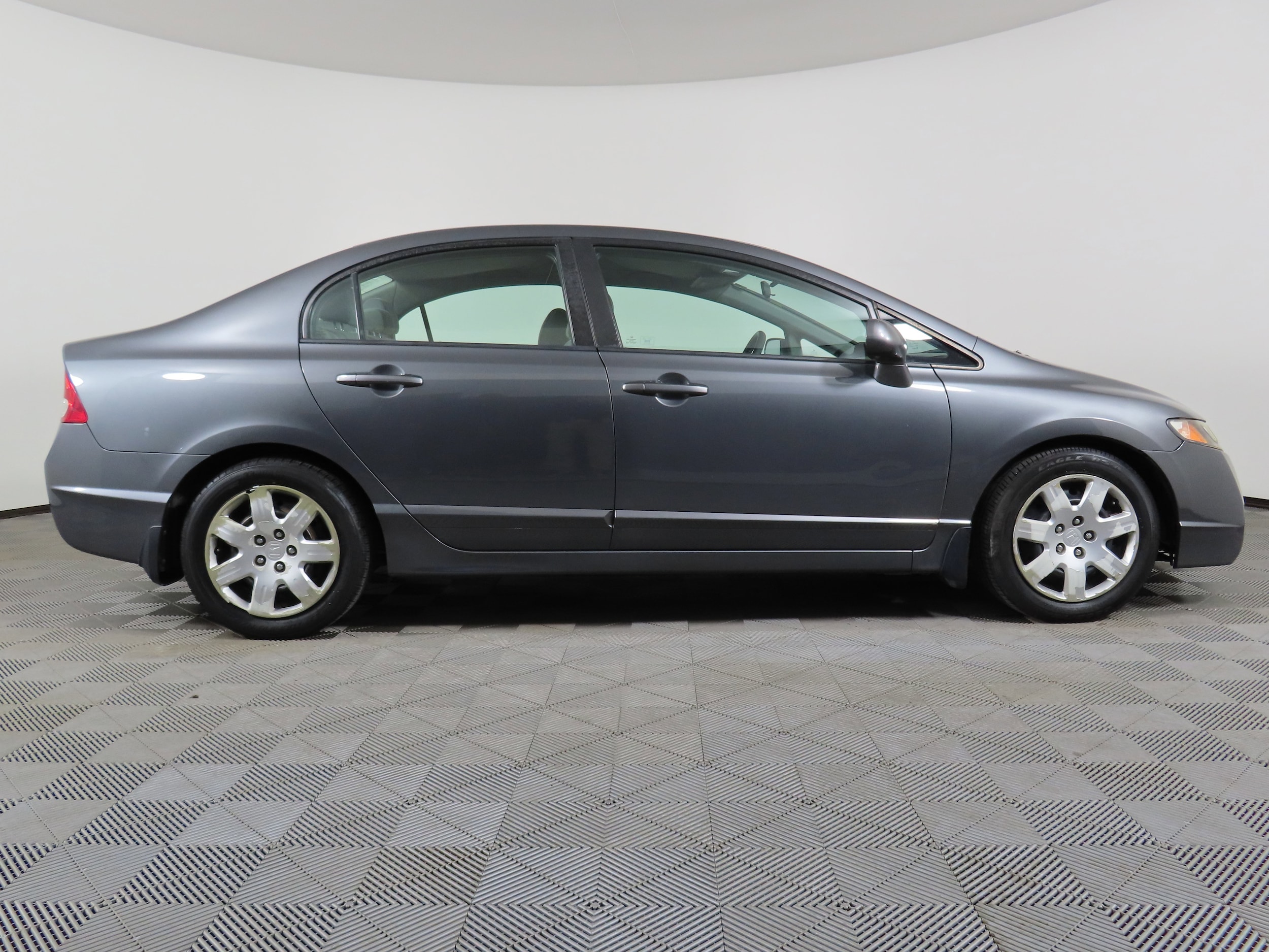 Used 2011 Honda Civic LX with VIN 19XFA1F55BE017127 for sale in Cincinnati, OH