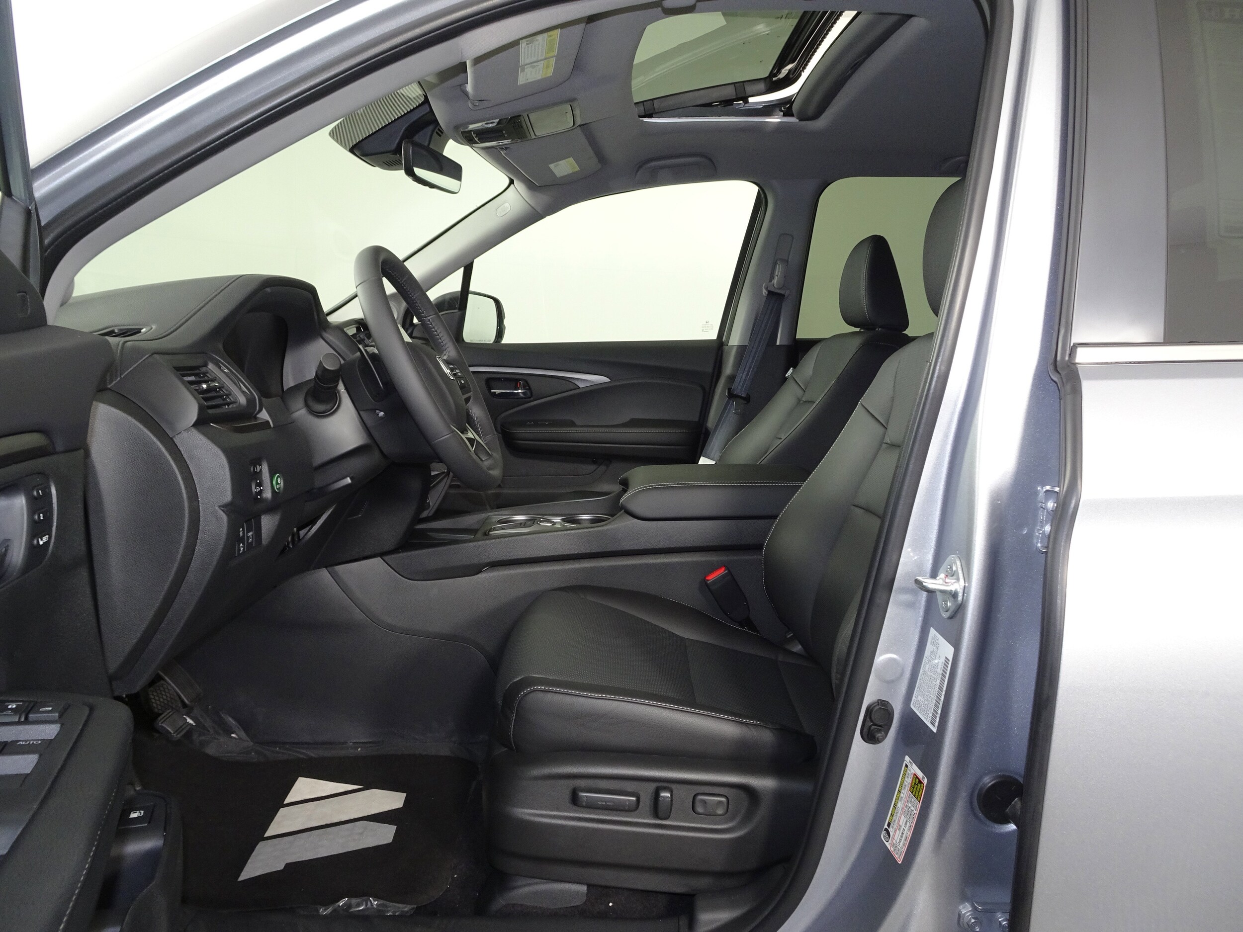 2026 Honda Ridgeline RTL photo 4