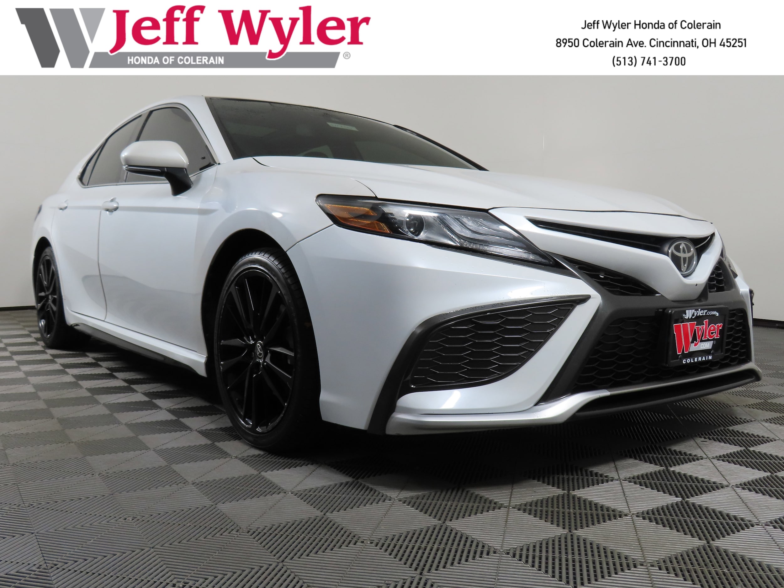 2021 Toyota Camry XSE's photo