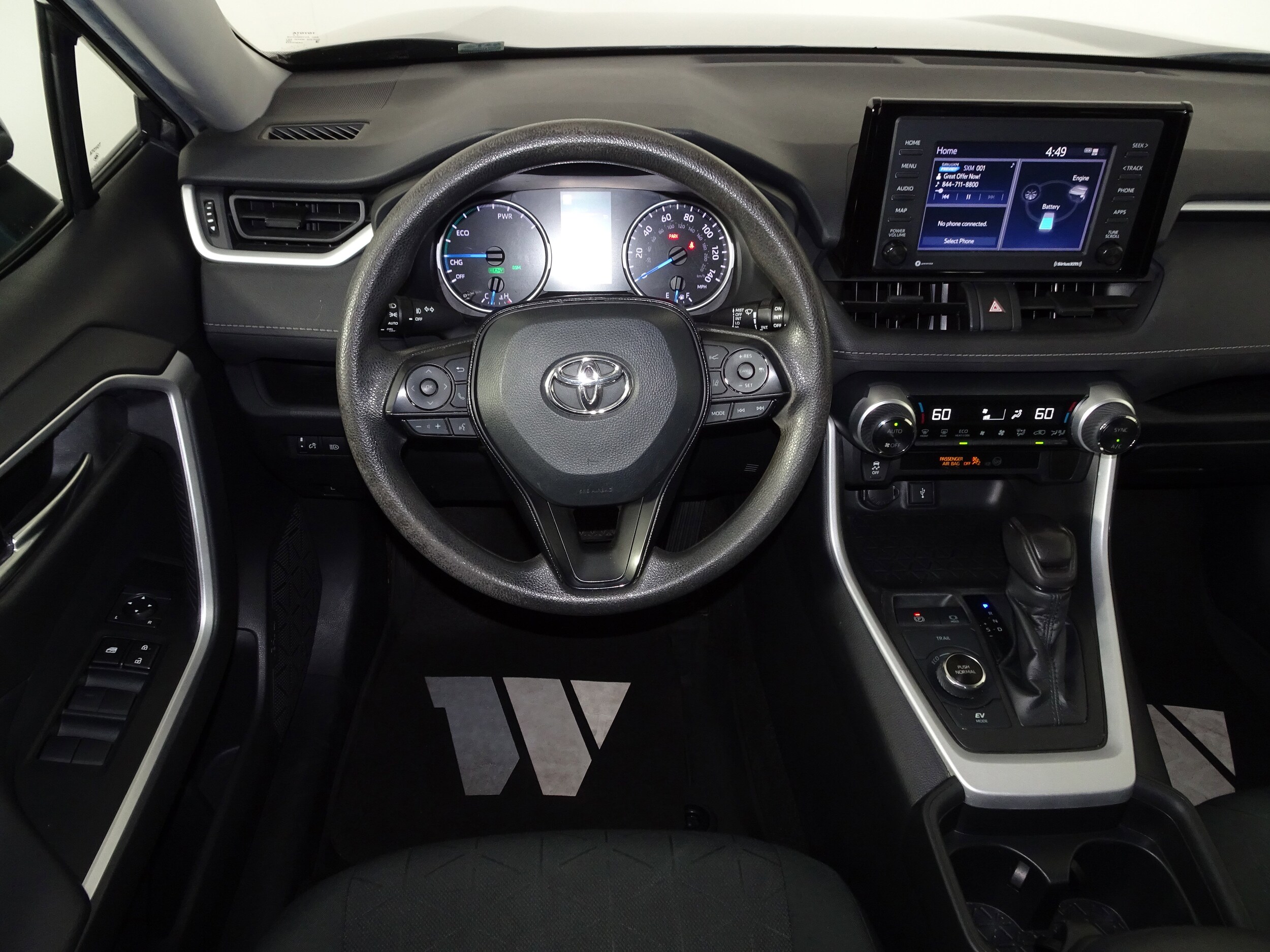 2021 Toyota RAV4 Hybrid XLE photo 4