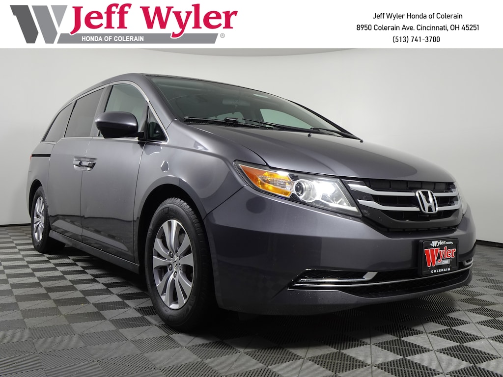 Used 2017 Honda Odyssey SE Auto Van
