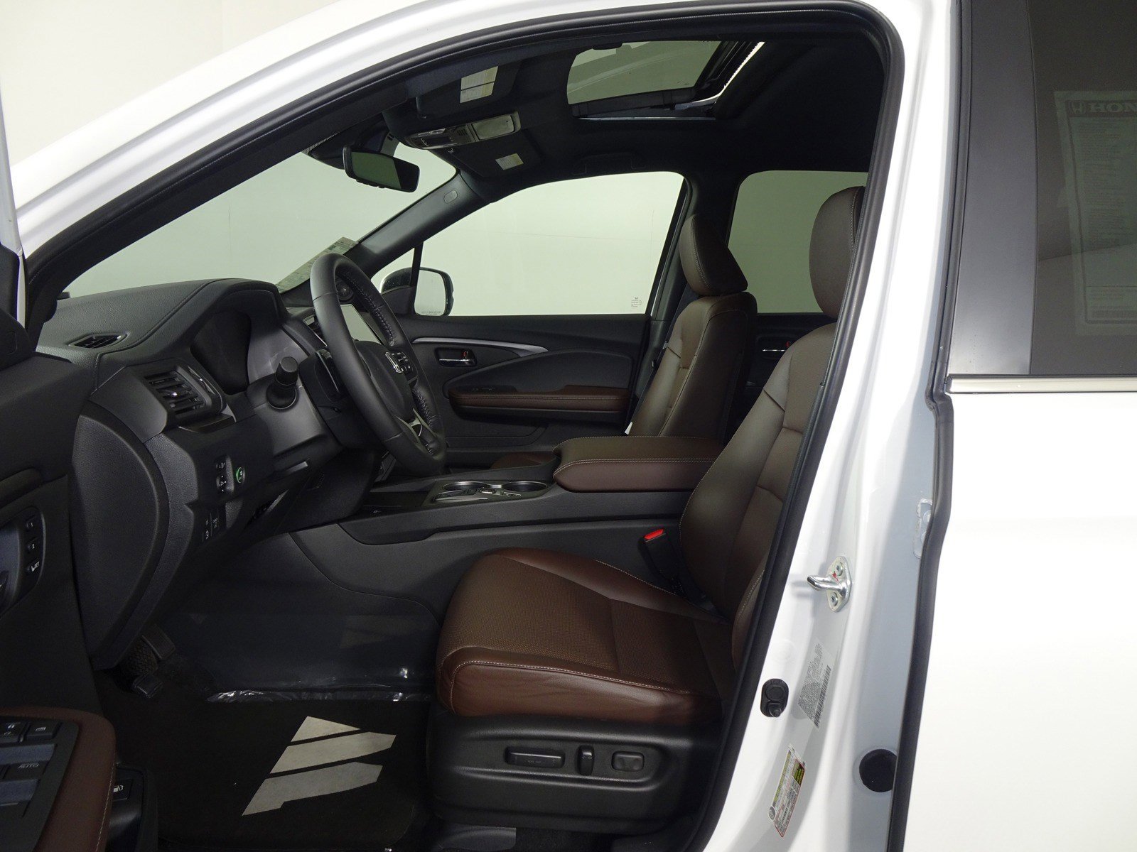 2025 Honda Ridgeline RTL photo 4