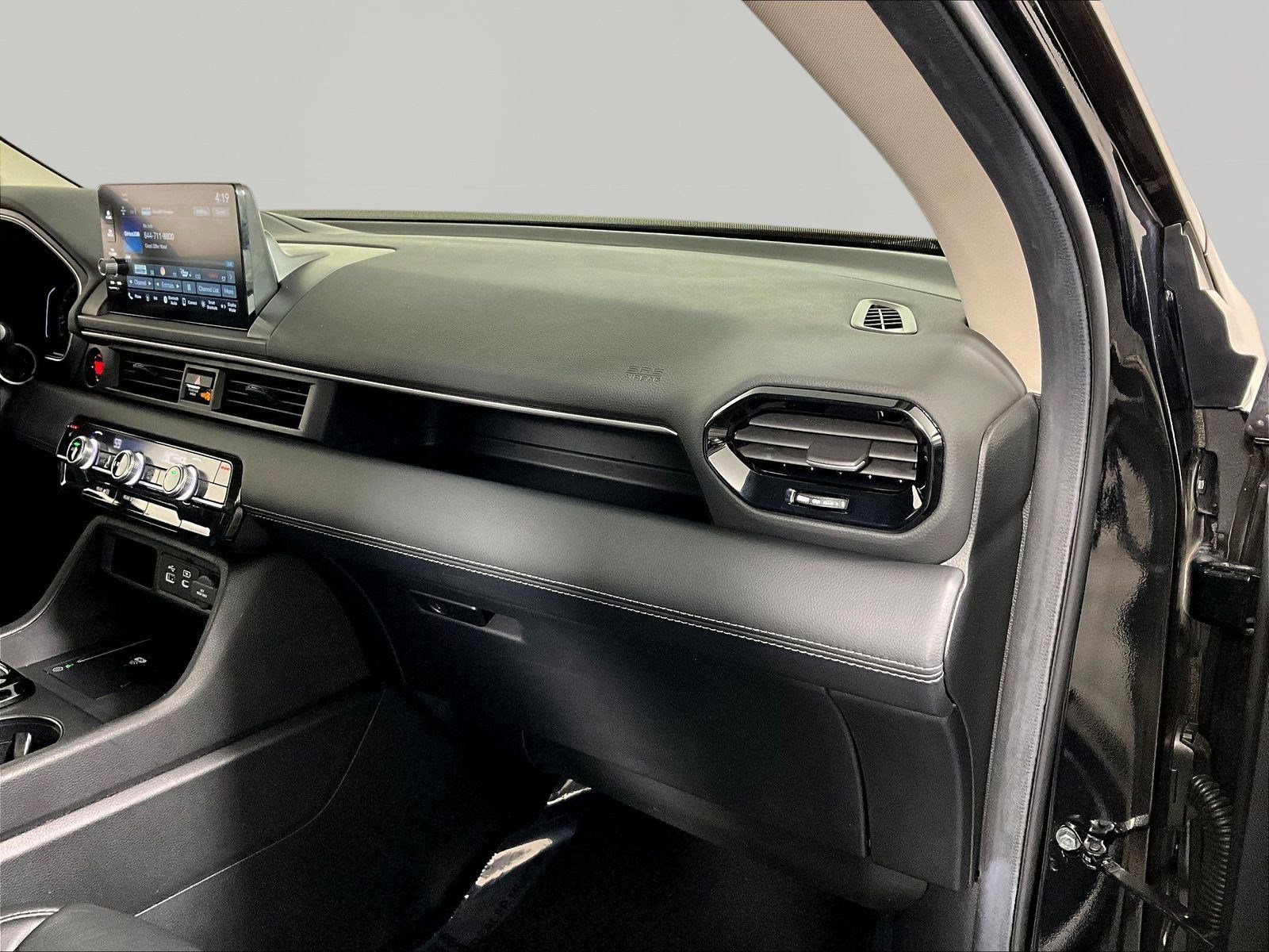2025 Honda Pilot EX-L - Photo 26