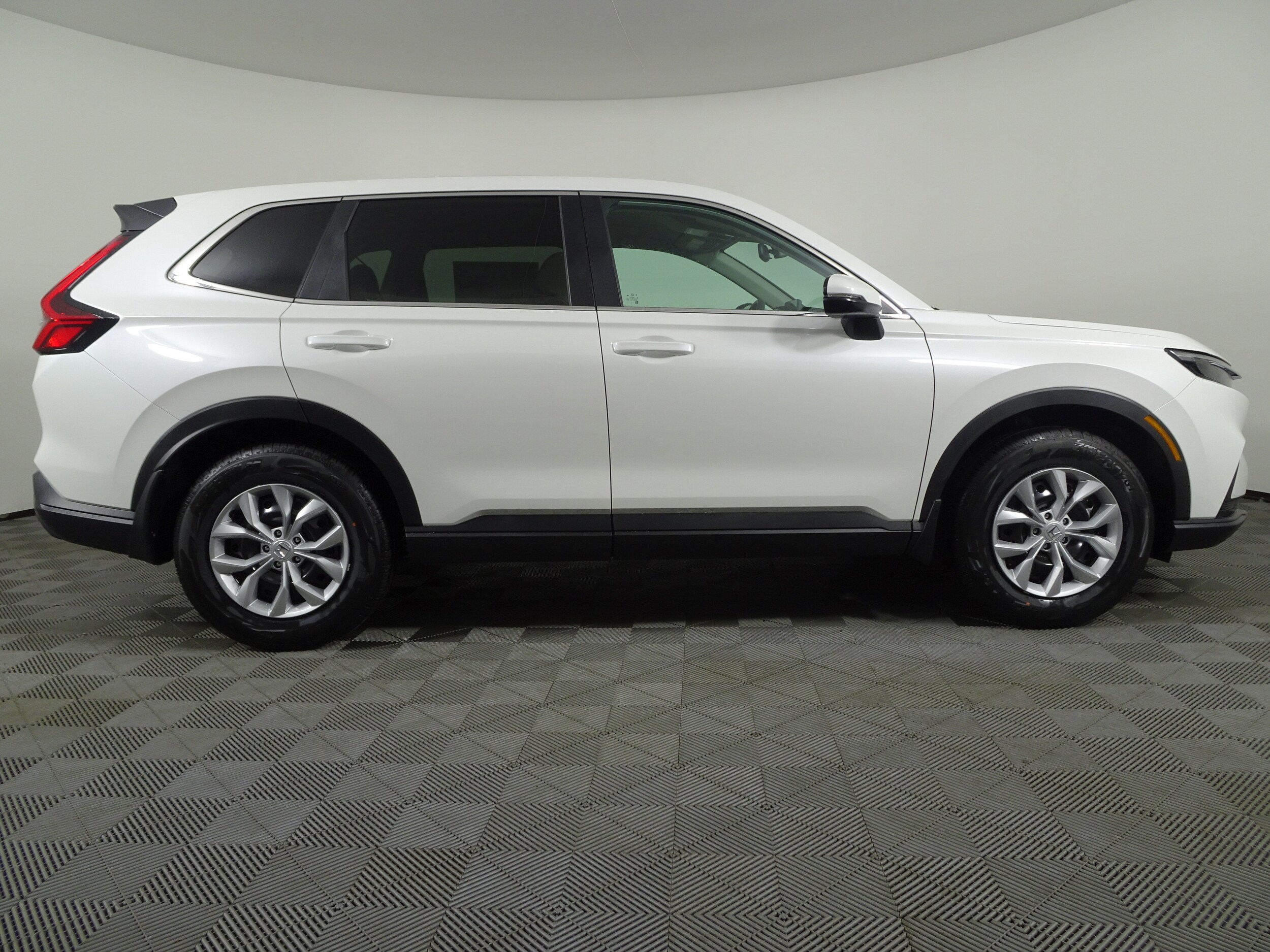 2026 Honda CR-V LX photo 2