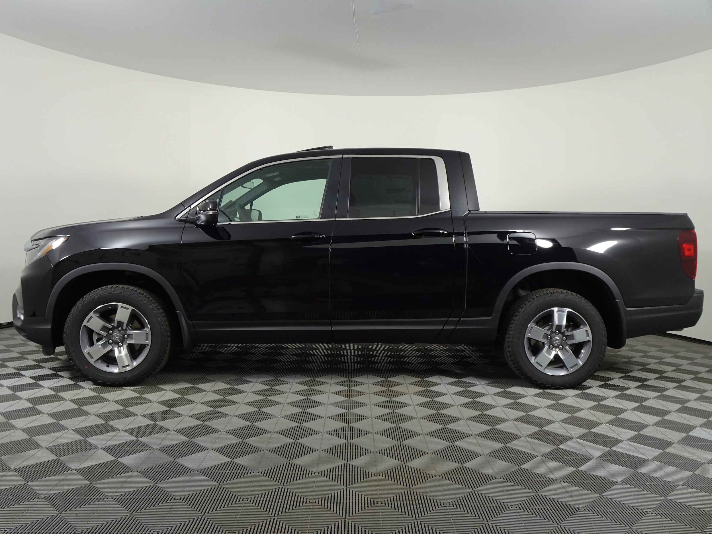 2026 Honda Ridgeline RTL - Photo 17