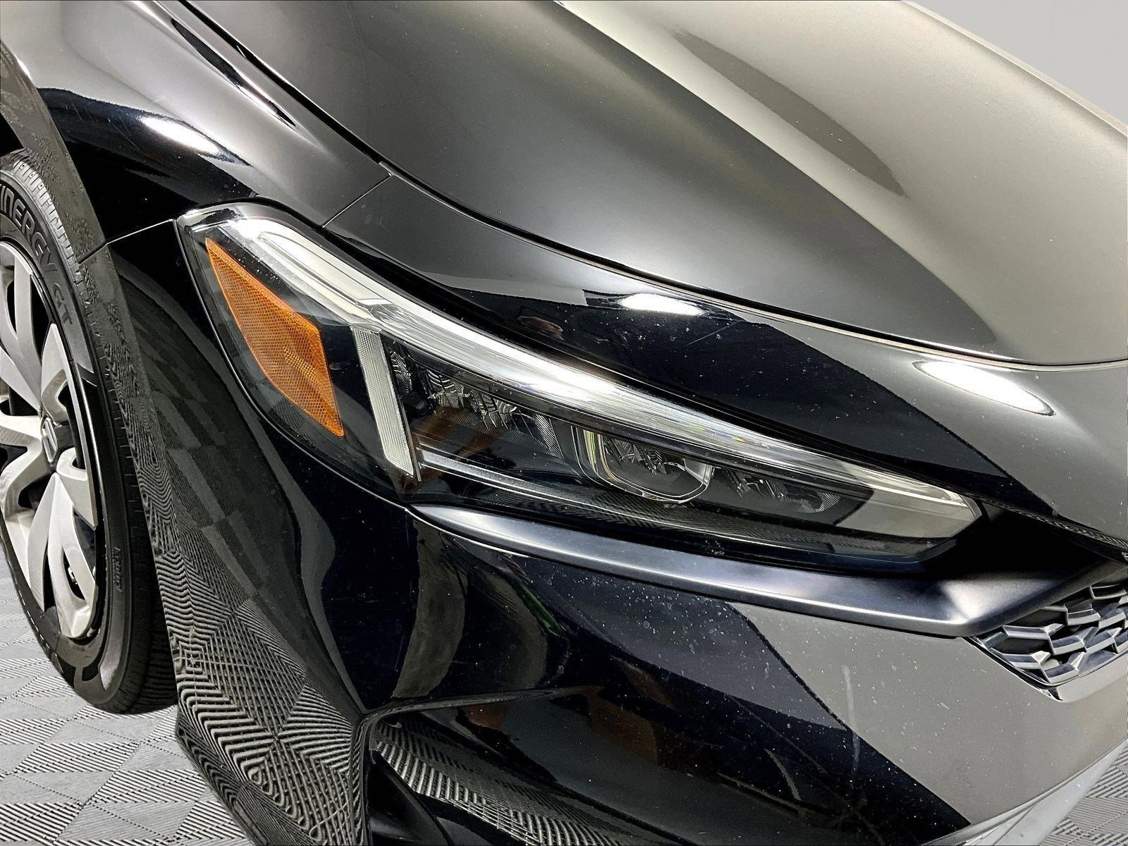 2025 Honda Civic LX - Photo 31