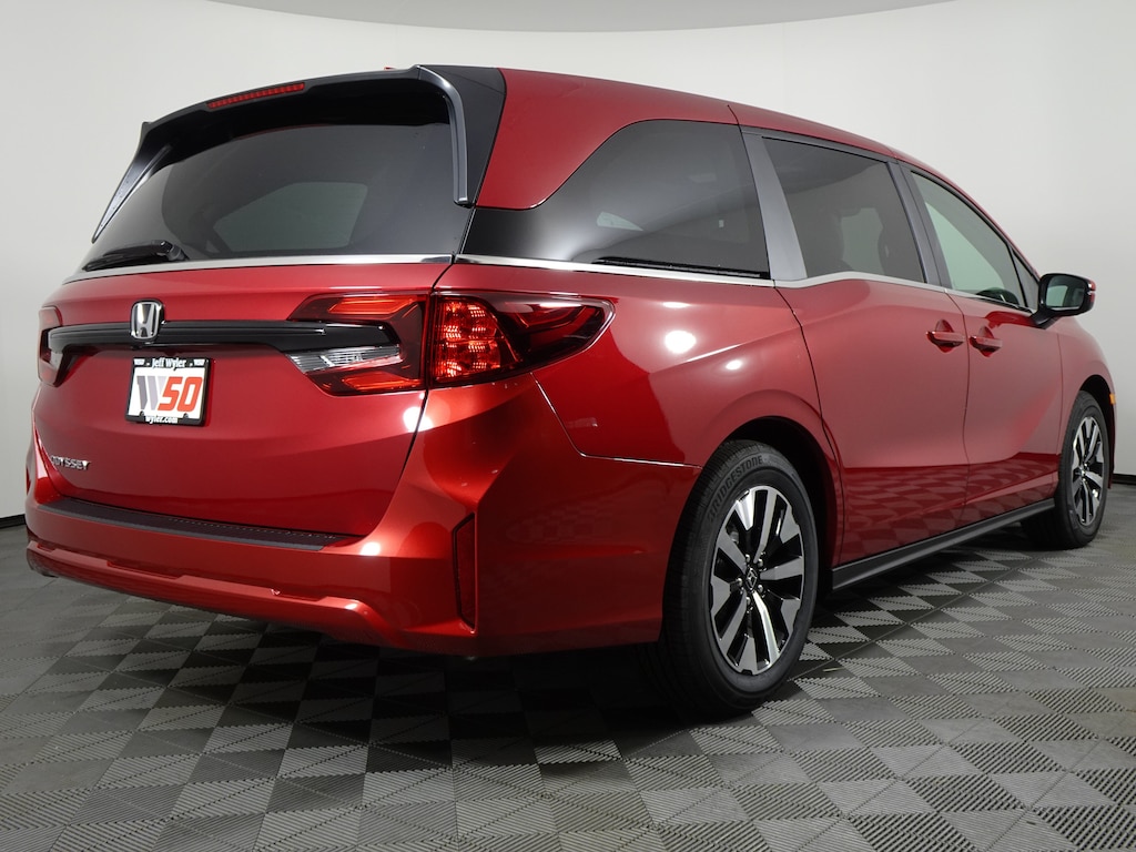New 2026 Honda Odyssey EX-L Van Passenger