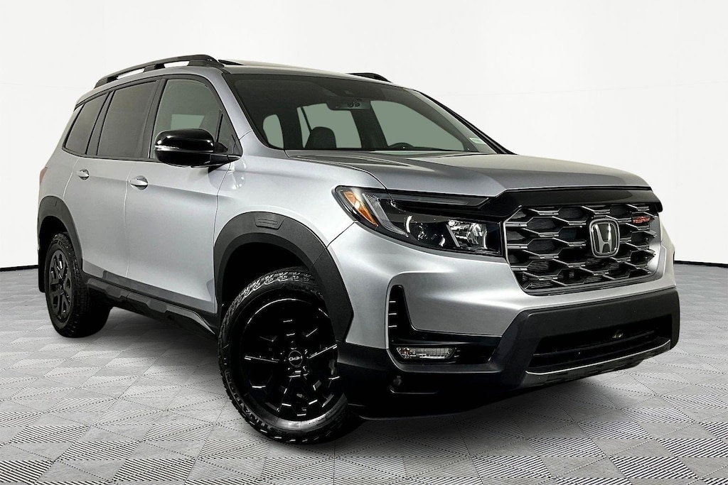 Used 2023 Honda Passport TrailSport AWD SUV