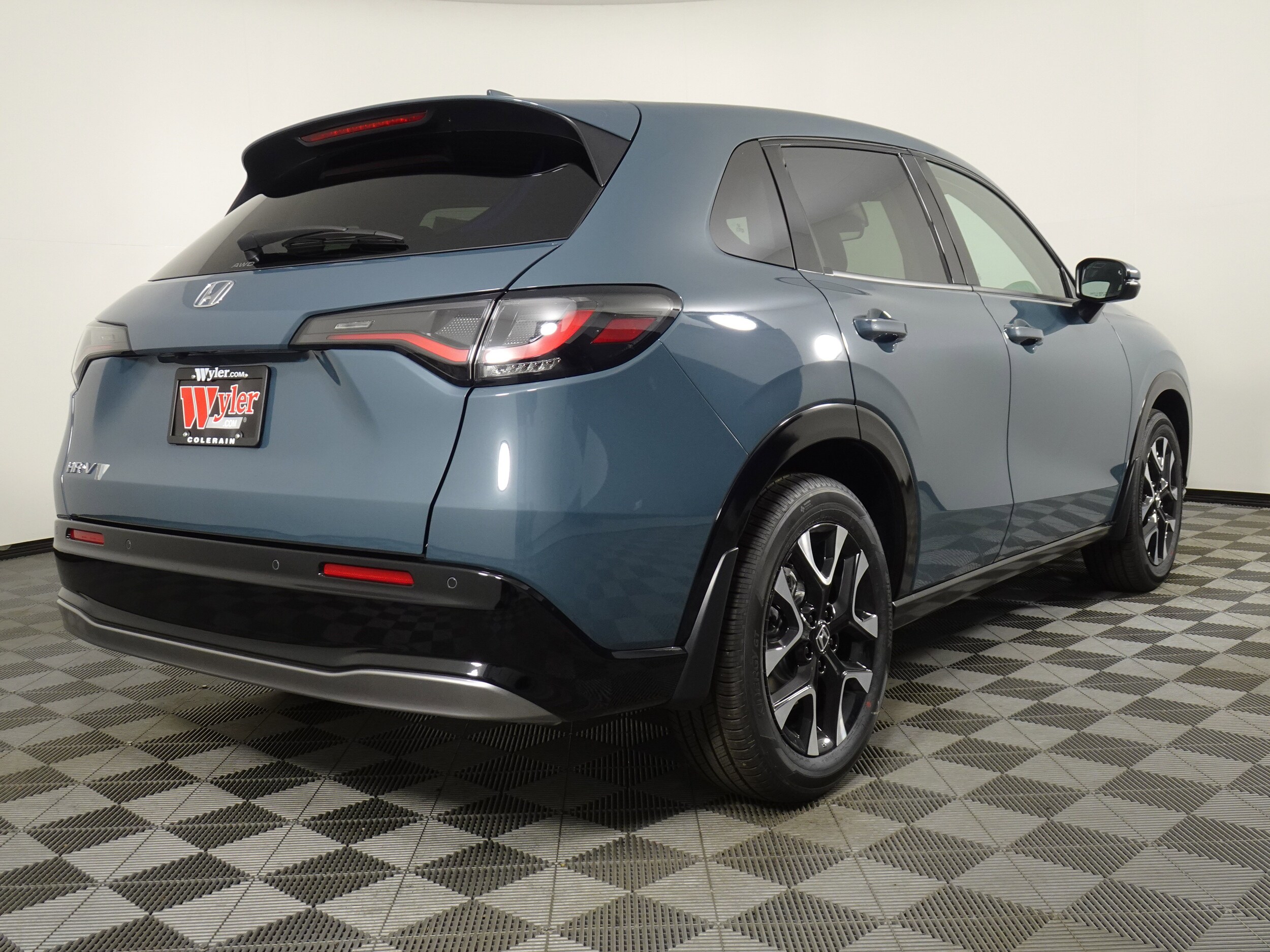2026 Honda HR-V EX-L photo 3