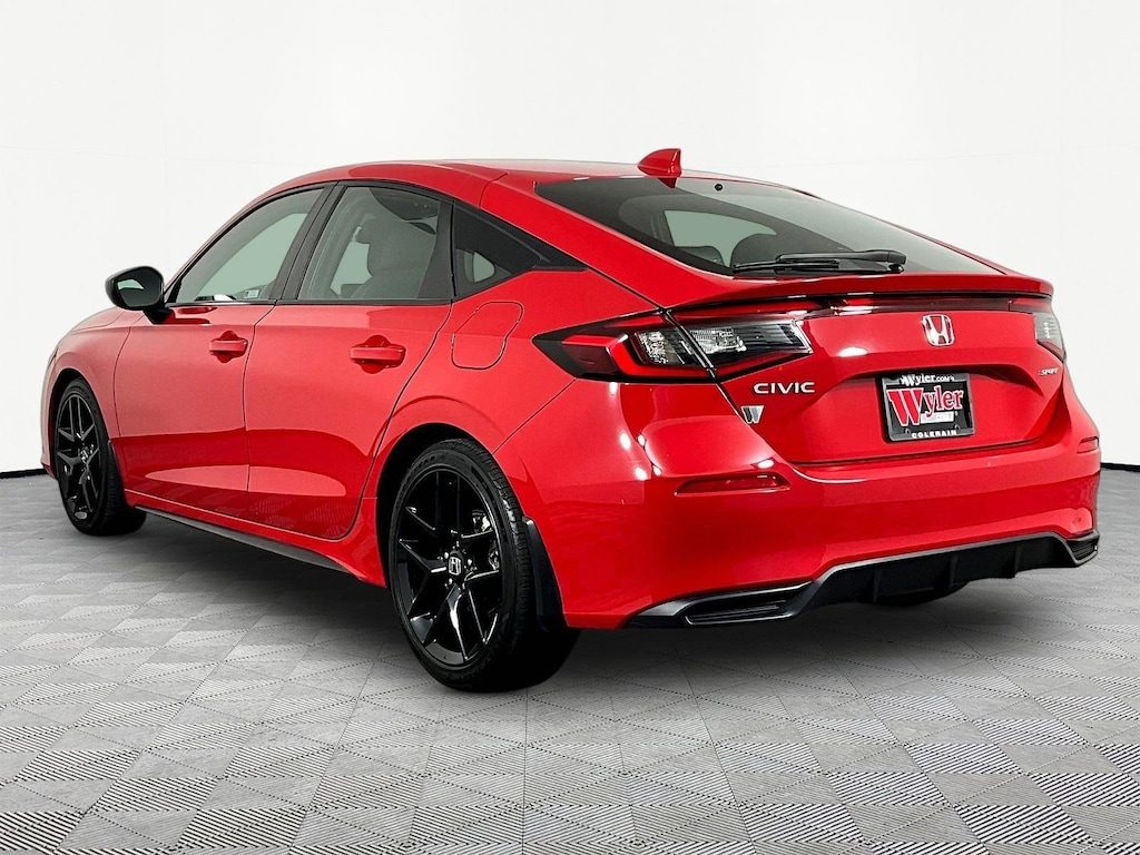 Used 2024 Honda Civic Hatchback Sport CVT Hatchback