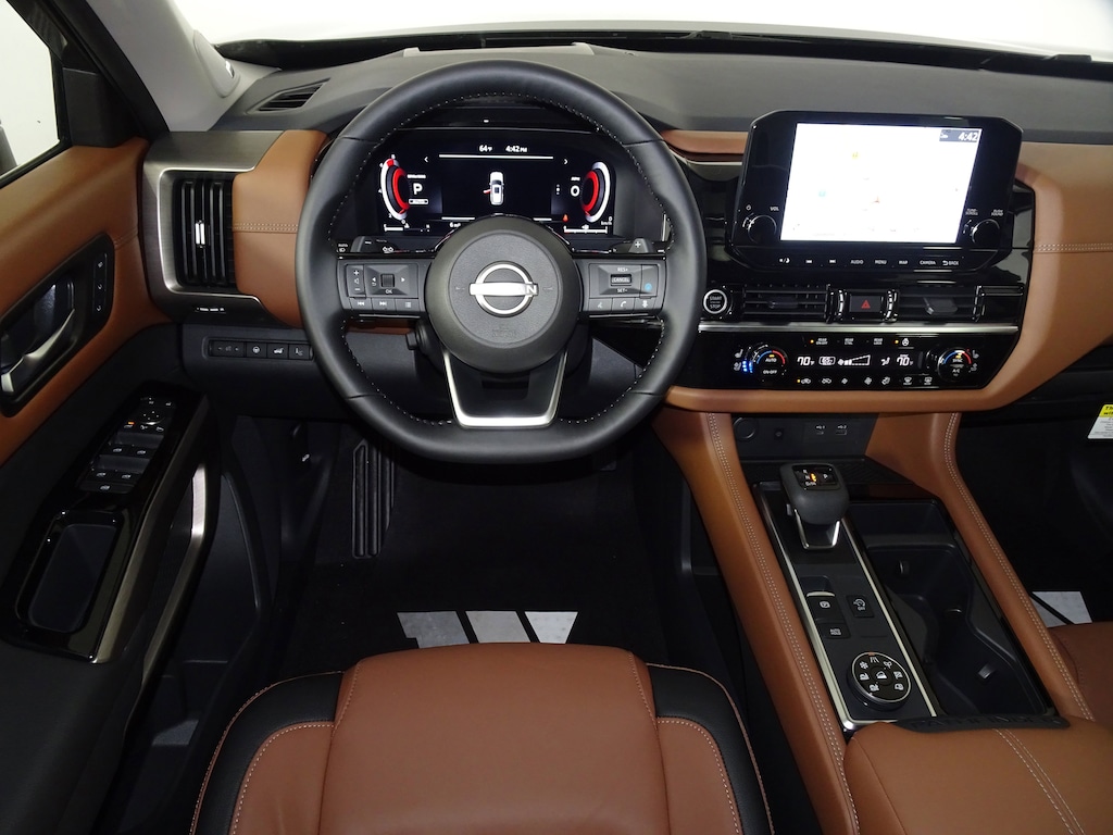 New 2025 Nissan Pathfinder Platinum SUV