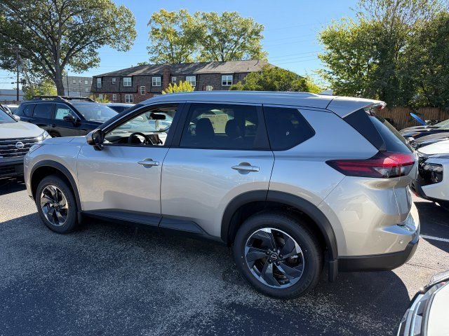 2026 Nissan Rogue SV photo 4