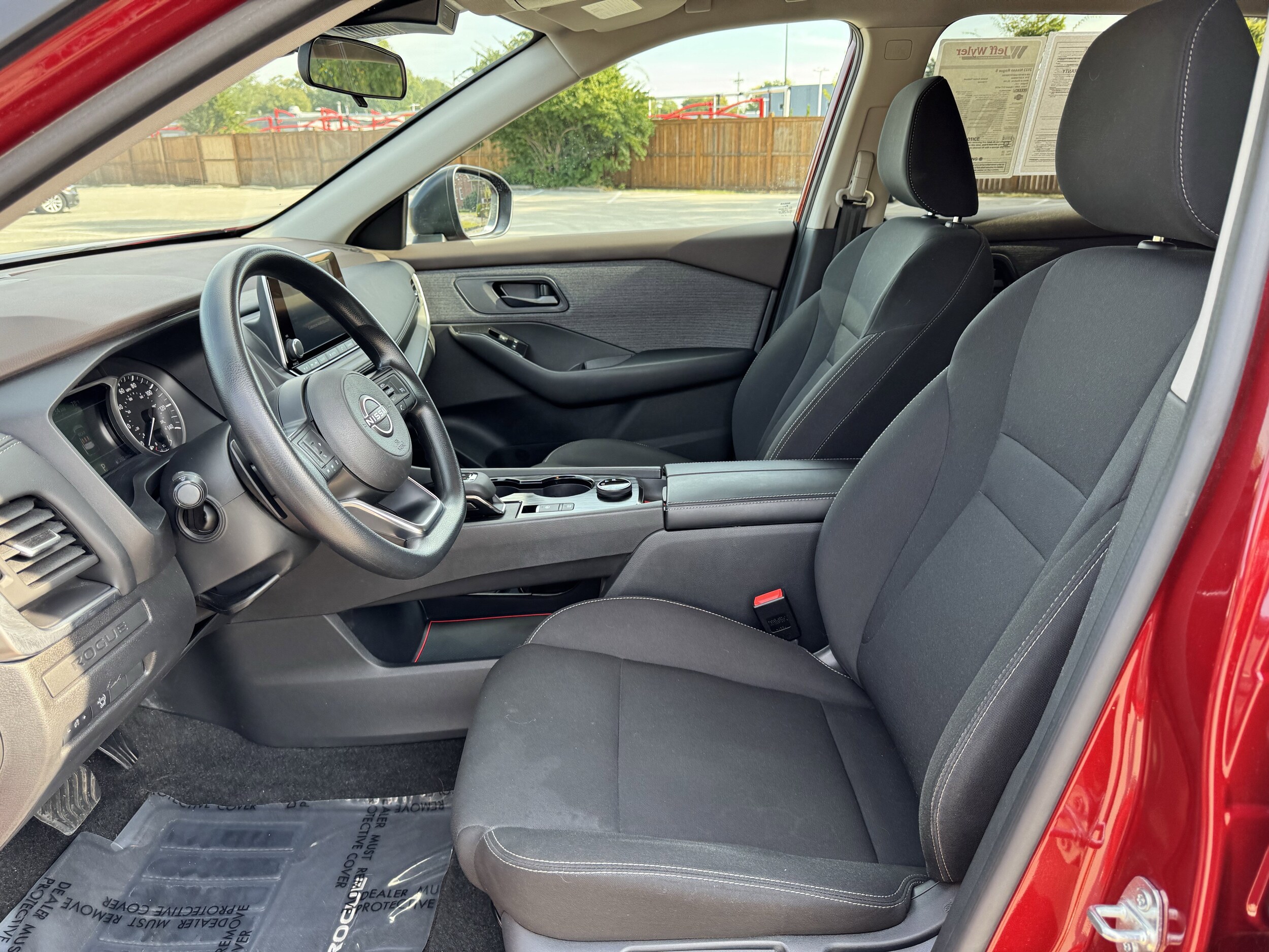 2023 Nissan Rogue AWD S photo 4