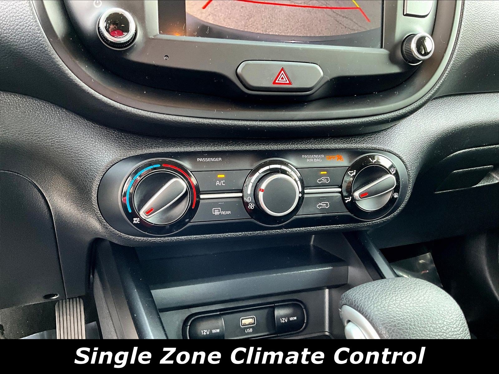 2025 Kia Soul LX - Photo 17