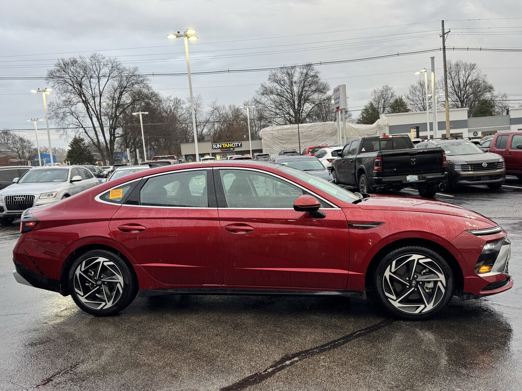 Used 2024 Hyundai Sonata SEL 2.5L FWD Sedan