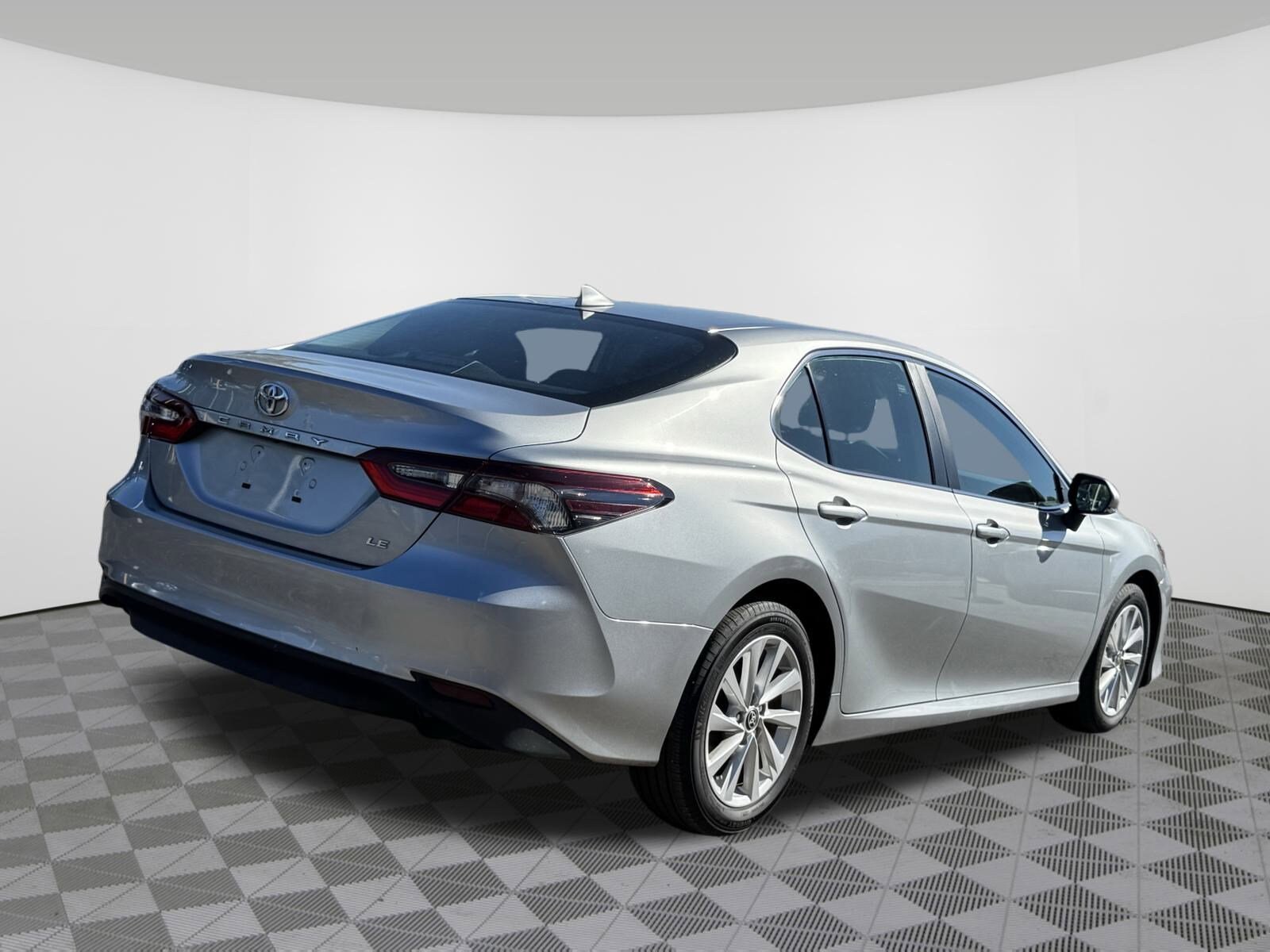 2024 Toyota Camry LE photo 3