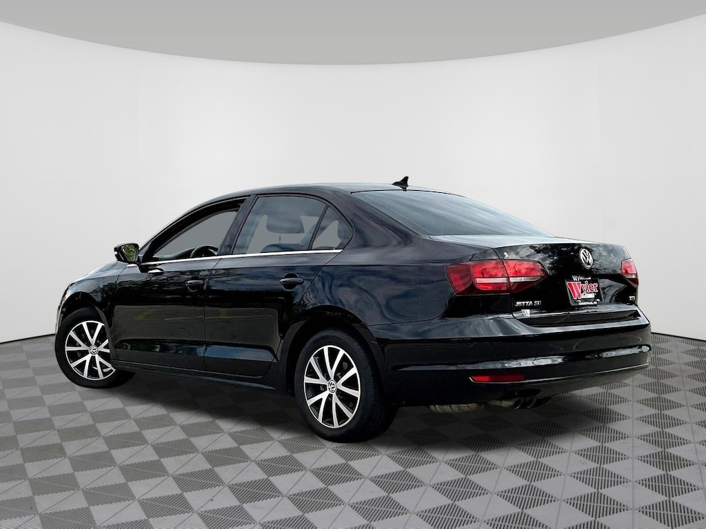 Used 2017 Volkswagen Jetta 1.4T SE Manual Sedan