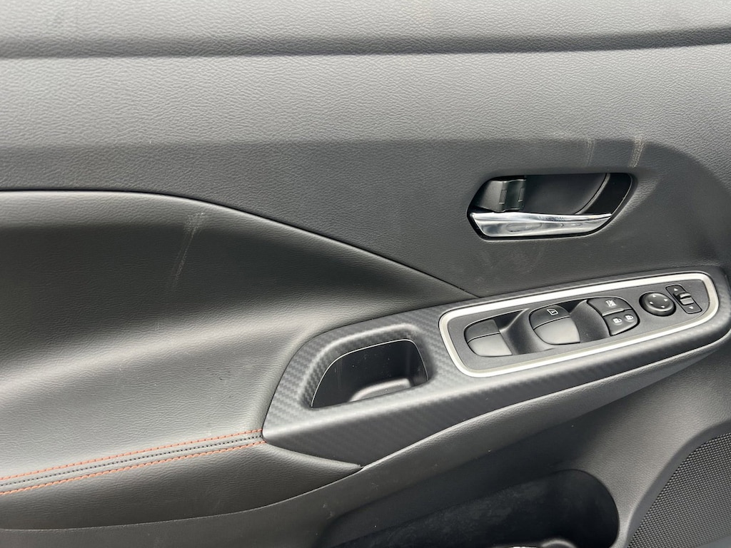 New 2025 Nissan Versa SR Sedan