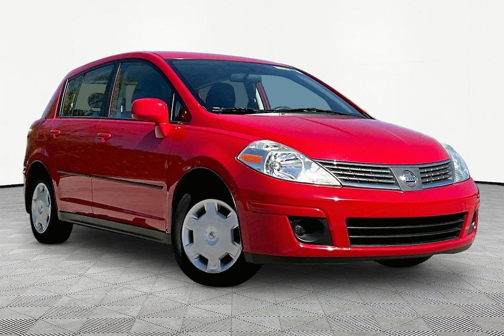 Used 2009 Nissan Versa 5dr HB I4 Auto 1.8 S Hatchback