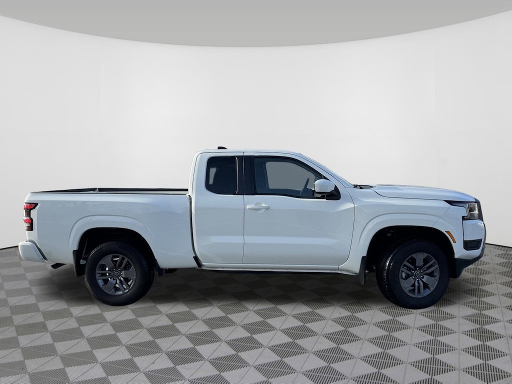 Used 2025 Nissan Frontier King Cab 4x4 SV Truck King Cab