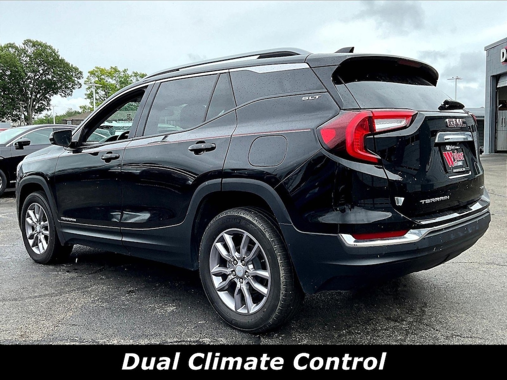 Used 2023 GMC Terrain AWD 4dr SLT SUV