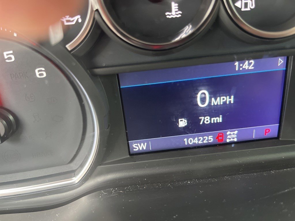 Used 2021 Chevrolet Silverado 1500 4WD Crew Cab 147 LT Trail Boss Truck Crew Cab