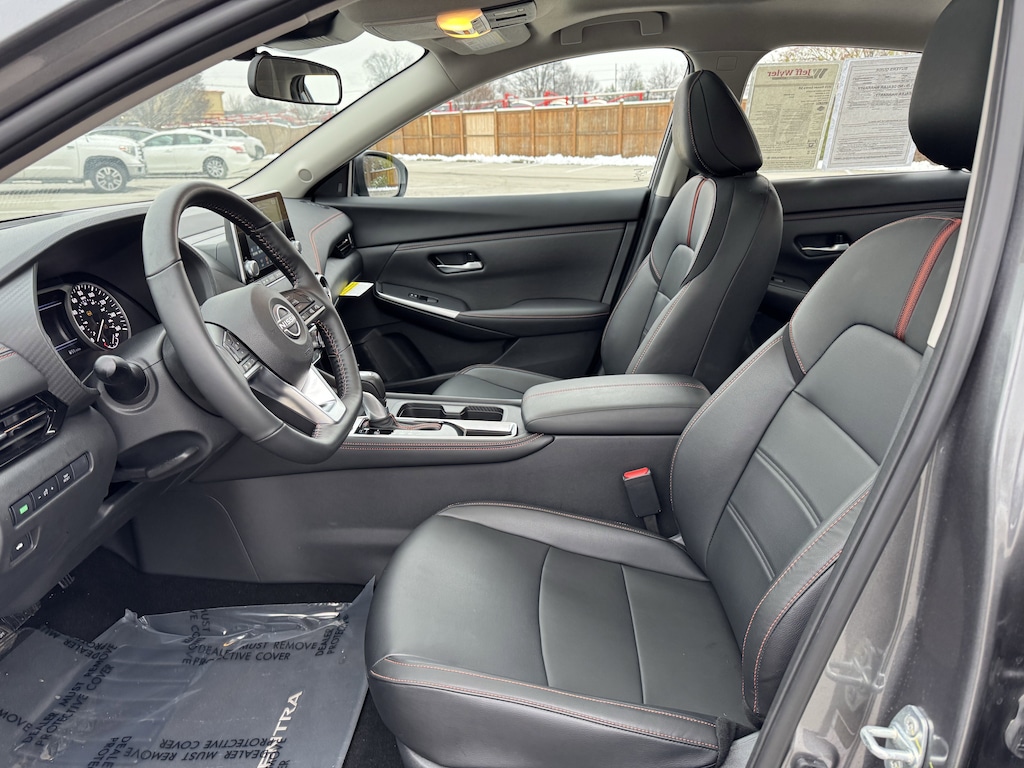 Certified 2025 Nissan Sentra SR CVT Sedan