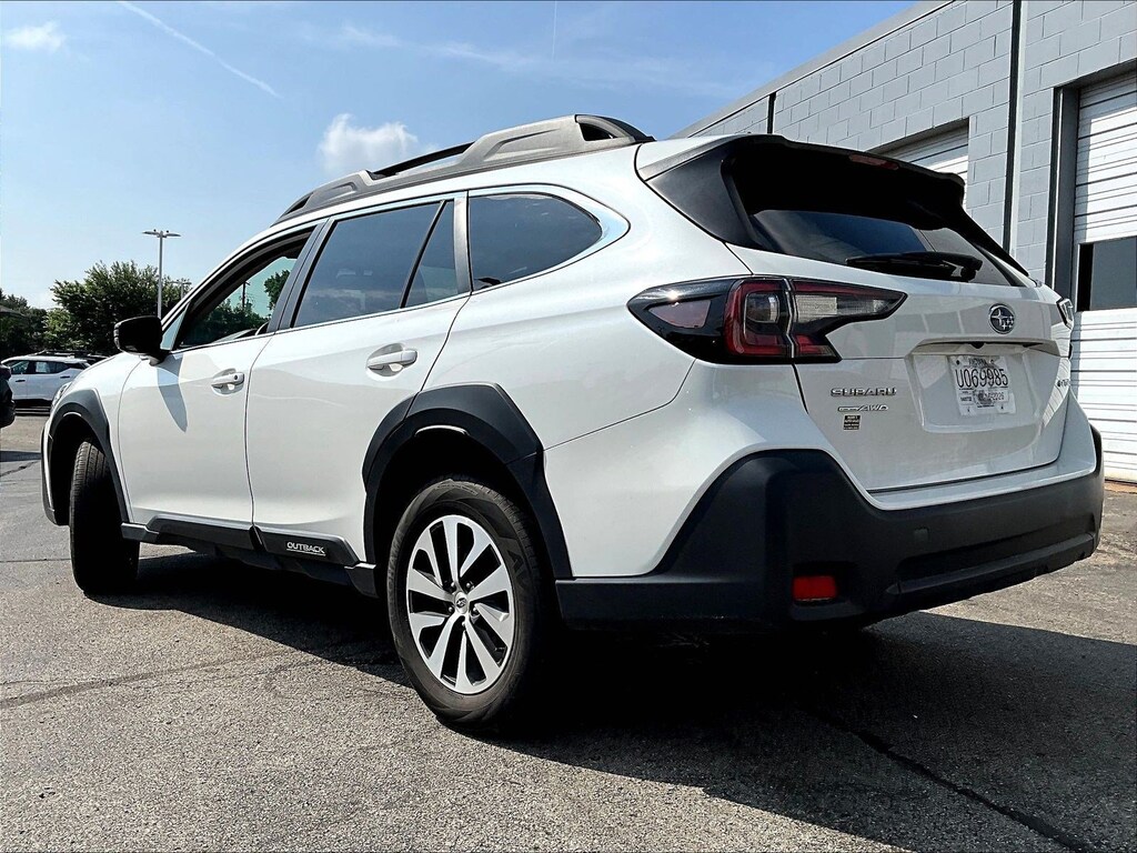 Used 2024 Subaru Outback Premium AWD SUV