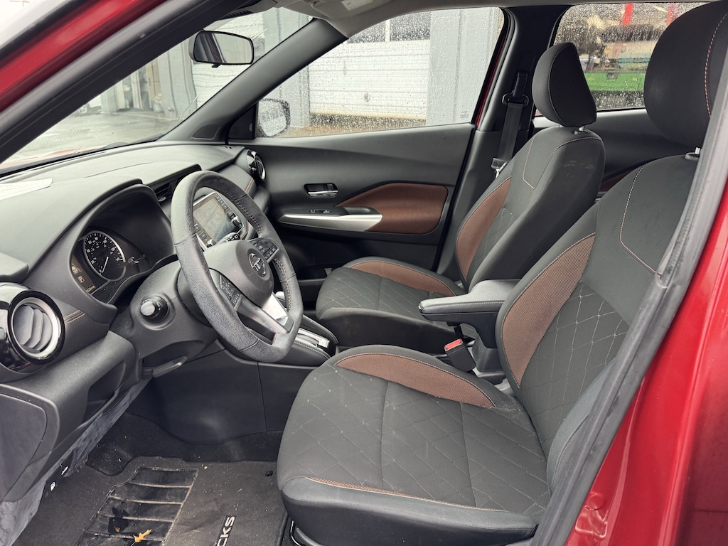 Used 2020 Nissan Kicks SR FWD SUV