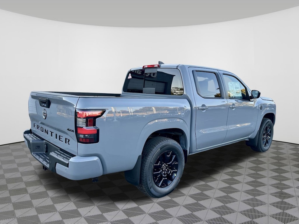 New 2026 Nissan Frontier SV Truck Crew Cab