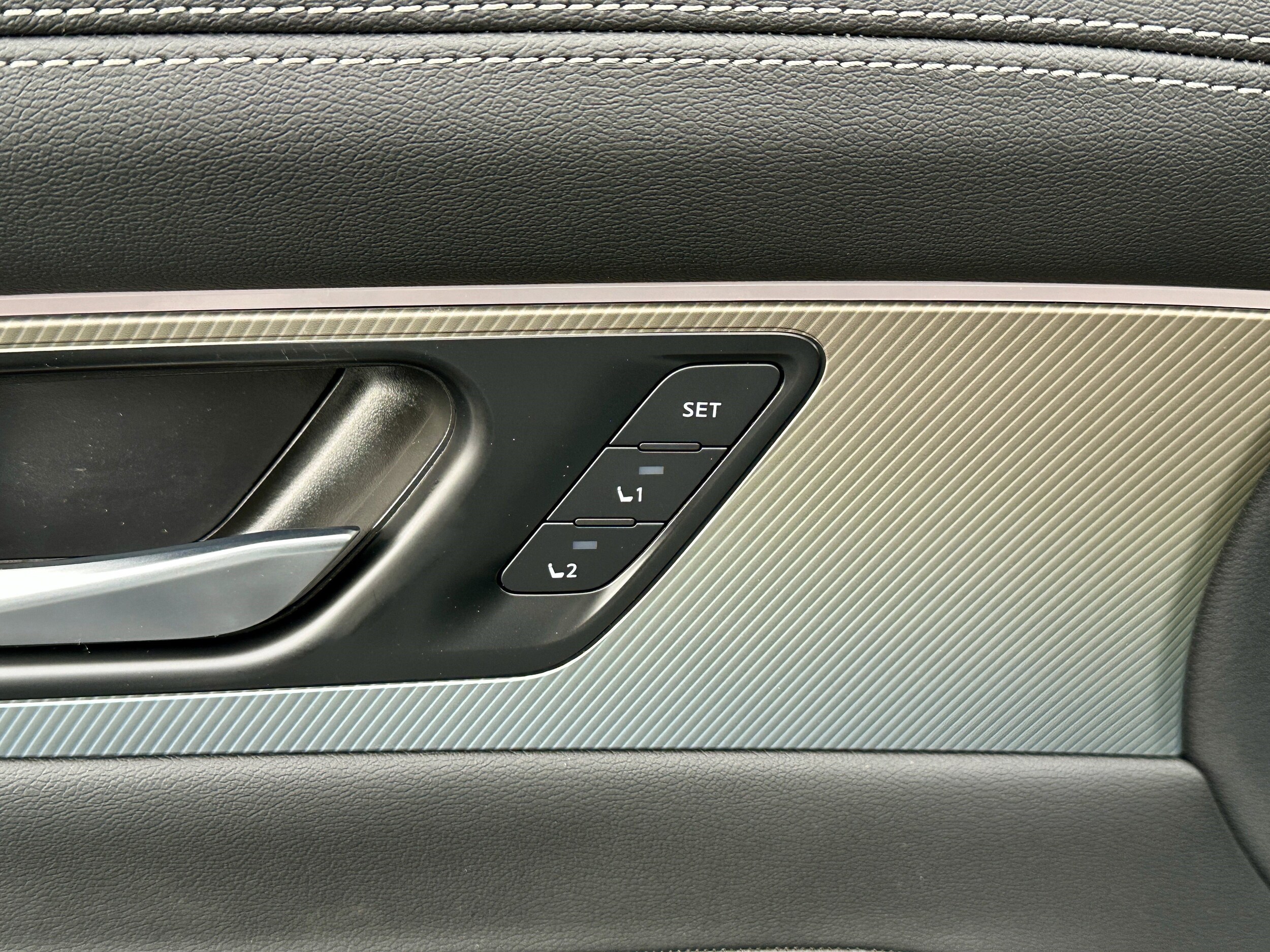 2026 Nissan Murano Platinum - Photo 25