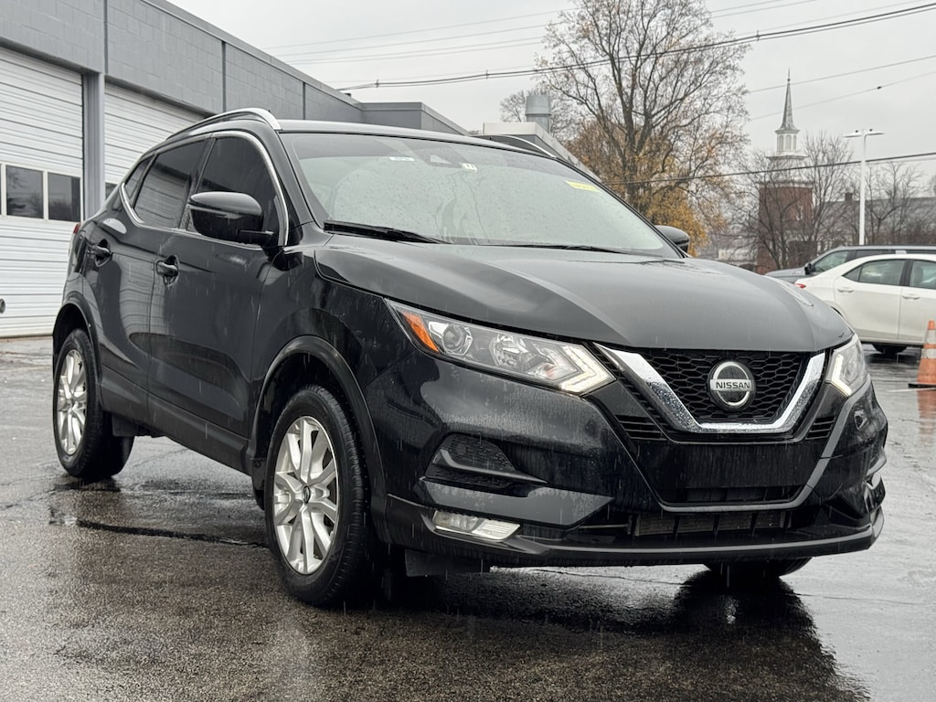 Used 2021 Nissan Rogue Sport FWD SV SUV