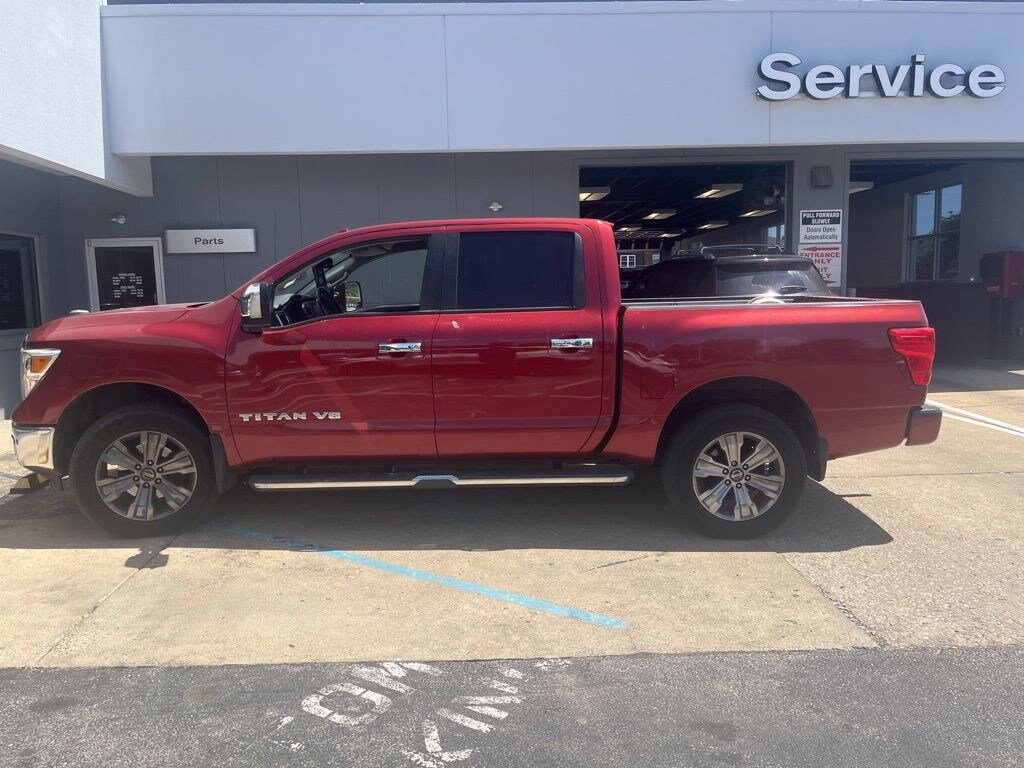 Used 2019 Nissan Titan 4x4 Crew Cab SL Truck Crew Cab