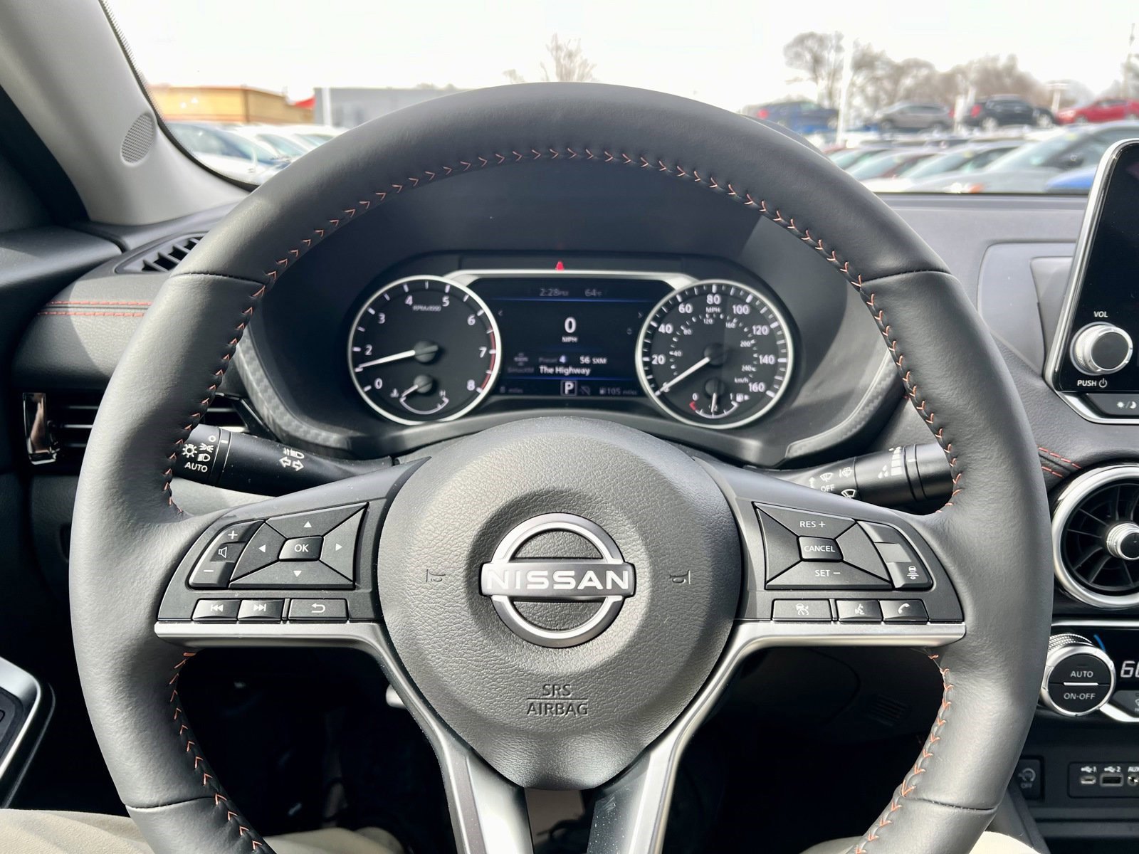 2025 Nissan Sentra SR photo 4