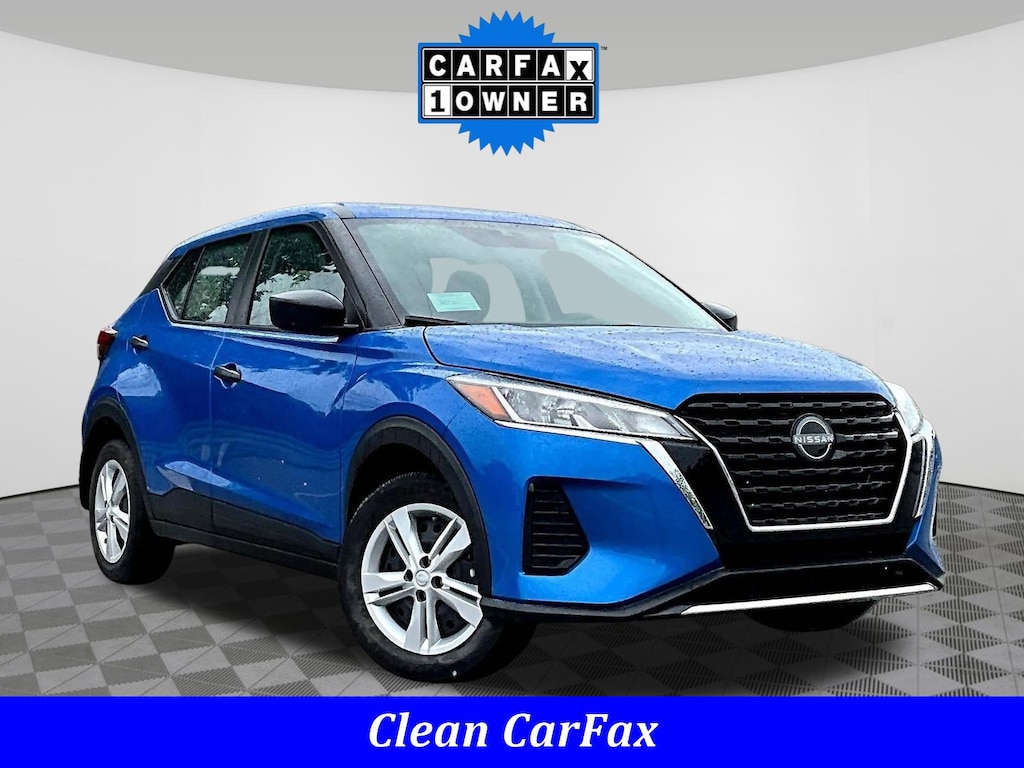 Used 2025 Nissan Kicks Play S FWD SUV