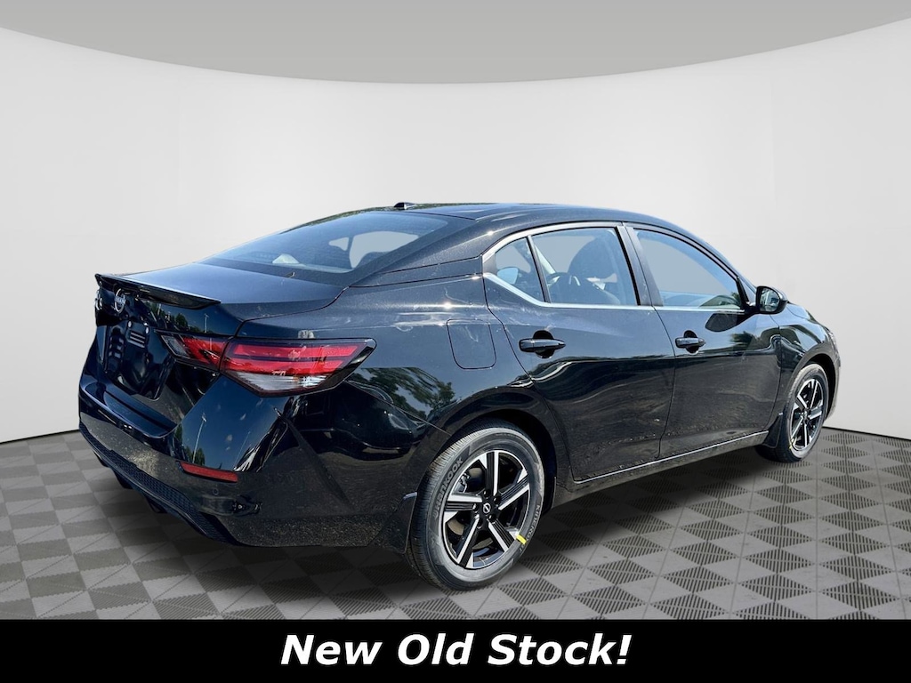 Used 2025 Nissan Sentra SV CVT Sedan