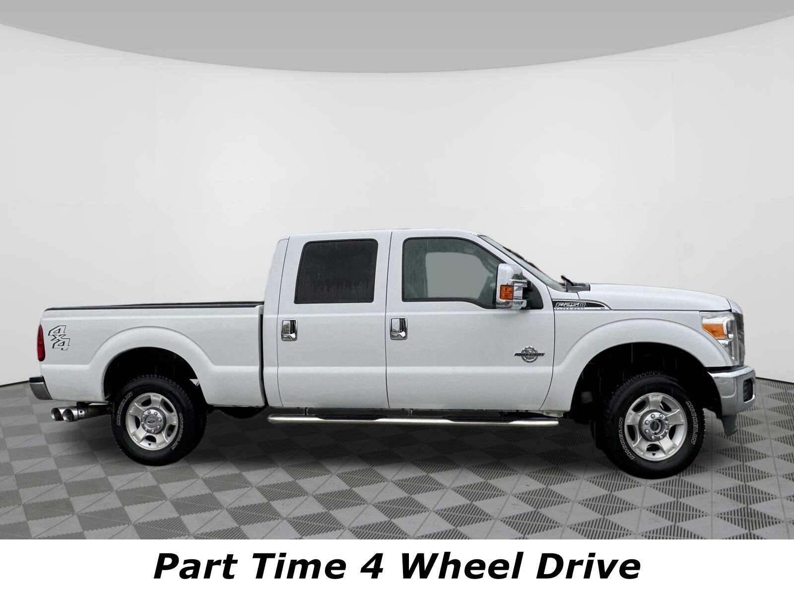 2016 Ford F-250 XLT photo 2