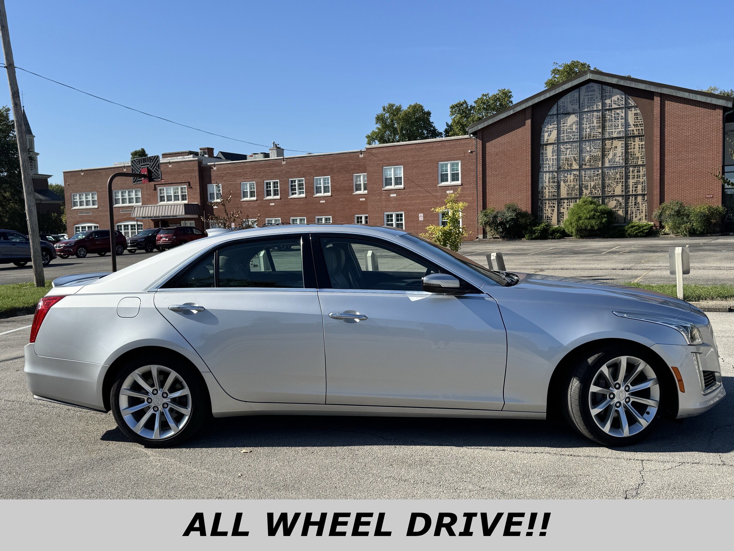 2018 Cadillac CTS Sedan Luxury photo 2