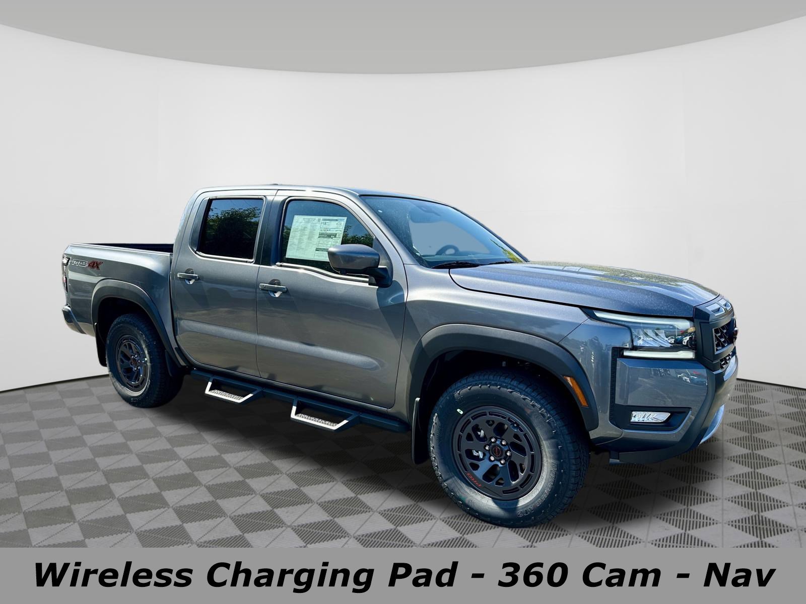 2026 Nissan Frontier PRO-4X's photo