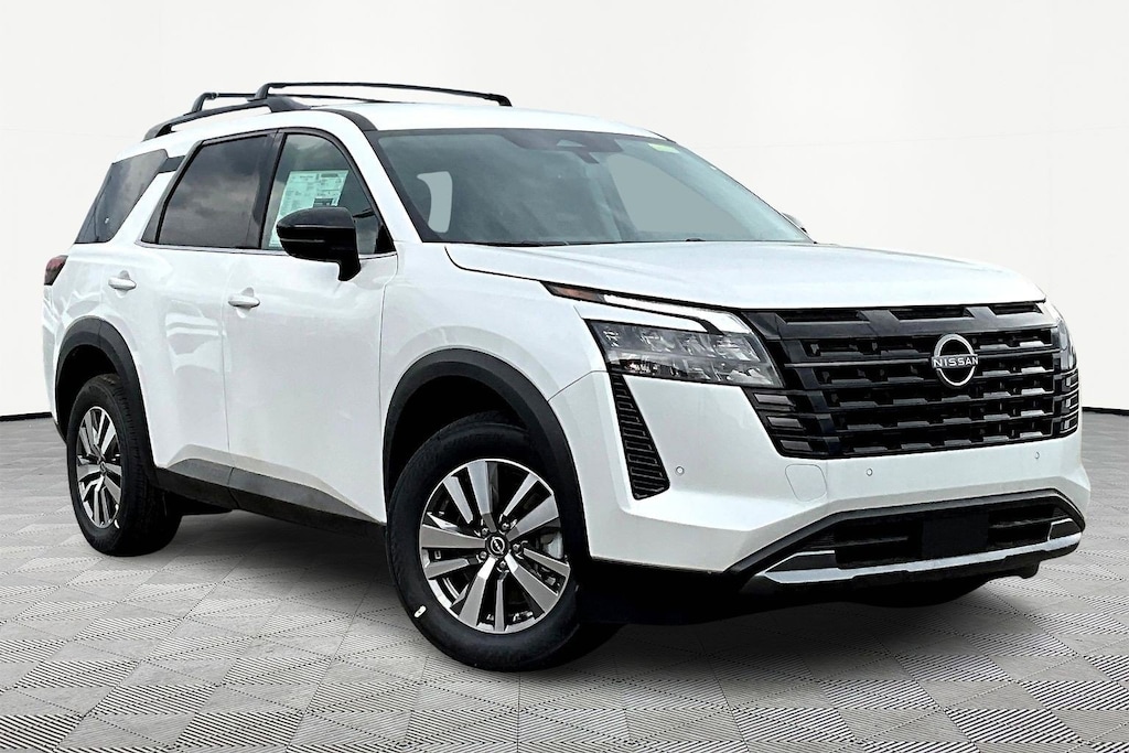 New 2026 Nissan Pathfinder SL SUV