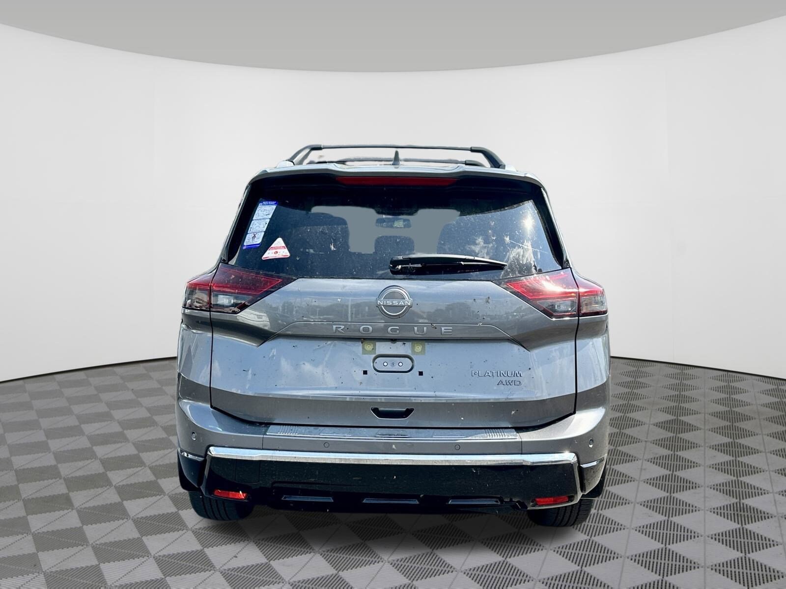 2026 Nissan Rogue Platinum photo 4