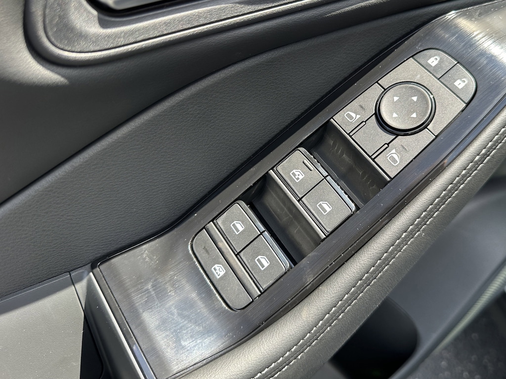 New 2026 Nissan Rogue SV SUV