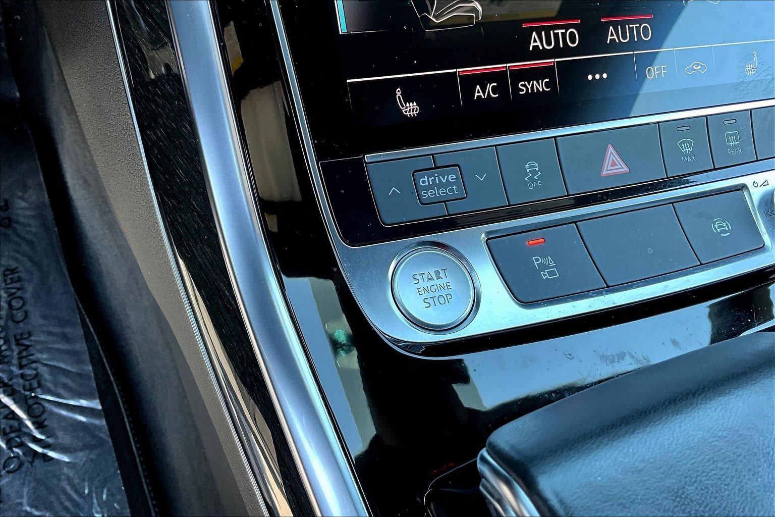 2019 Audi Q8 Premium - Photo 16
