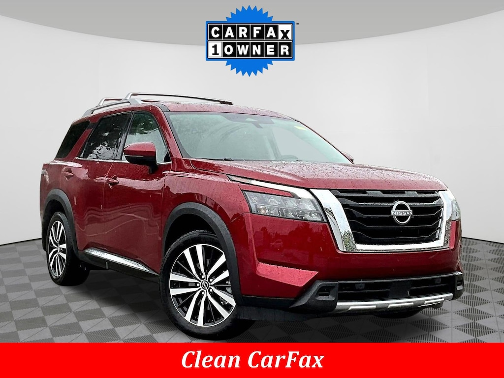 Used 2025 Nissan Pathfinder Platinum 4WD SUV