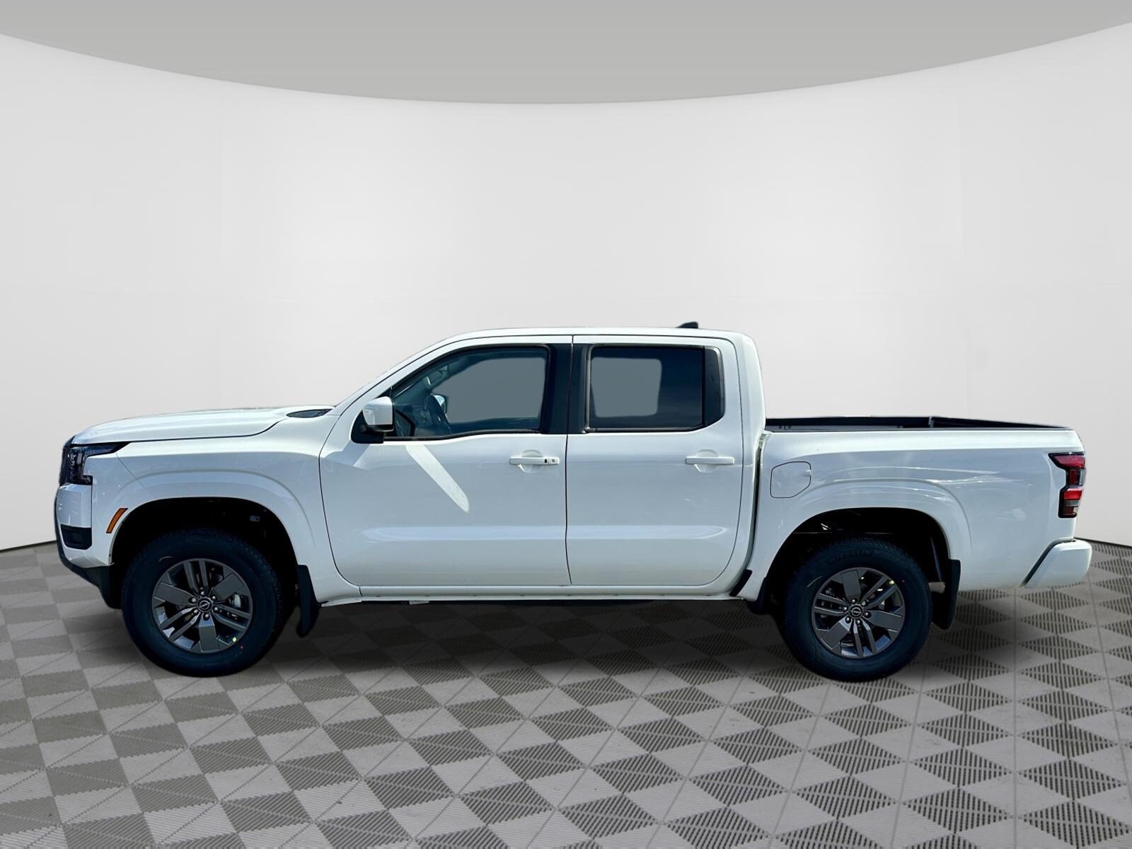 2026 Nissan Frontier SV - Photo 12