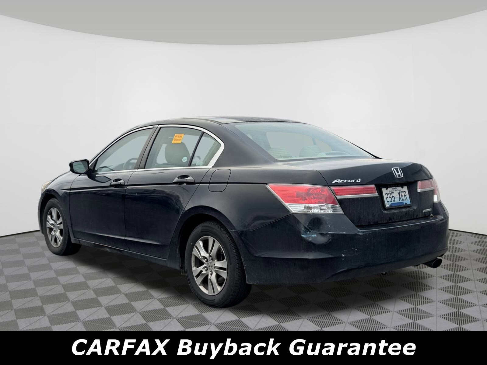 2011 Honda Accord SE photo 2