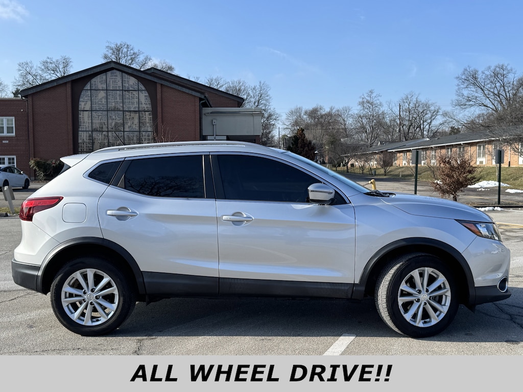 Used 2018 Nissan Rogue Sport 2018.5 AWD SV SUV